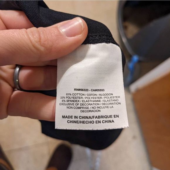 Black Nike Dri-Fit Sweatpants; Size L; Short to Mid-Rise; straight leg - Picture 8 of 8